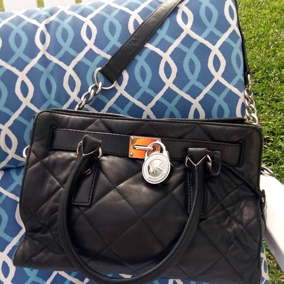 Michael Kors Handbags - ⬇️ REDUCED ⬇️👜Michael Kors quilted Hamilton👜